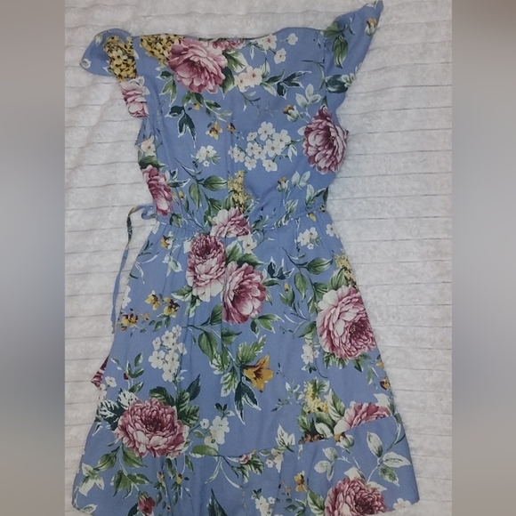 4/$18 Xhilaration Blue and Pink Floral Mini Wrap Dress - Picture 3 of 4